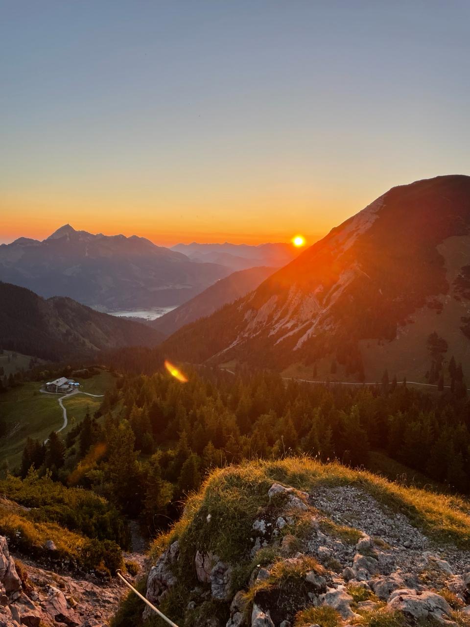 Berge bei Sonnenaufgang